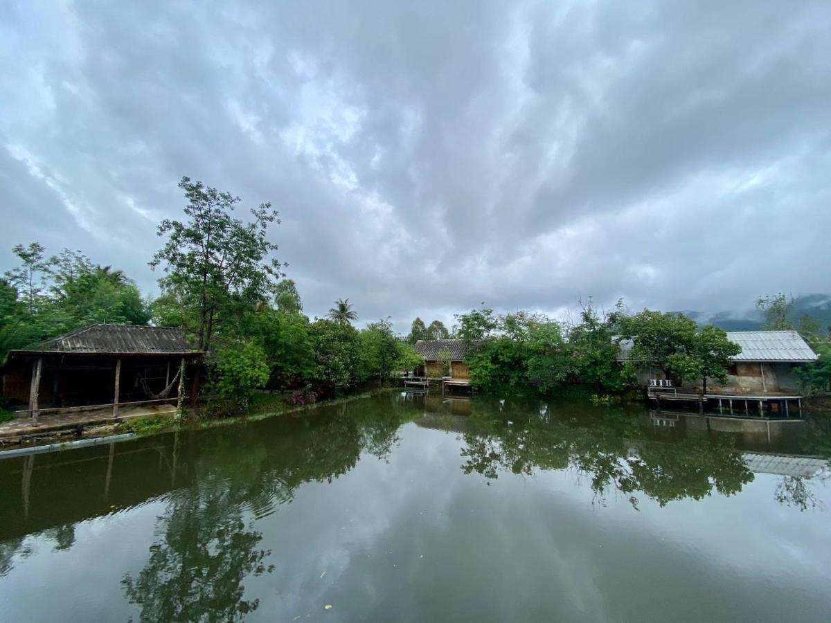 Numpu Baandin Hotel Sam Roi Yot Exterior photo